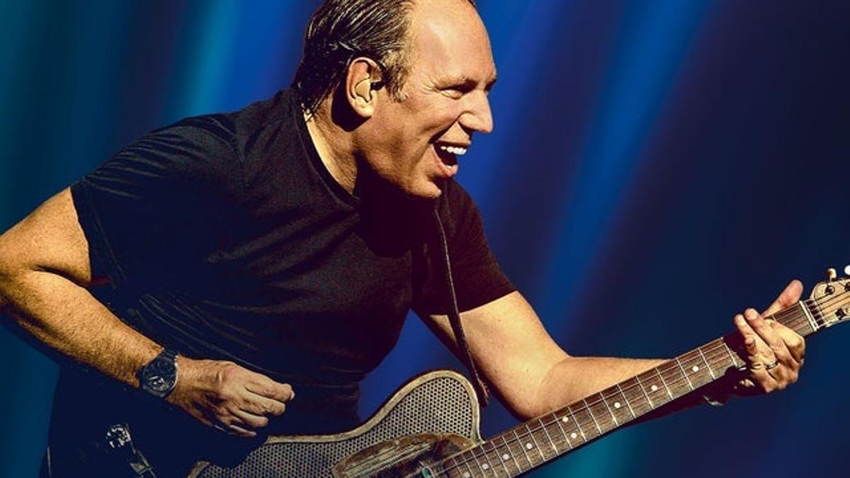 foto hans zimmer chitarra
