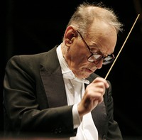 foto_morricone_bacchetta3bis.jpg