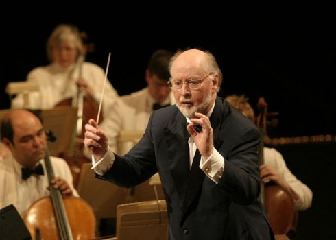 Williams alla testa della sua Boston Pops Orchestra Williams alla testa della sua Boston Pops Orchestra
