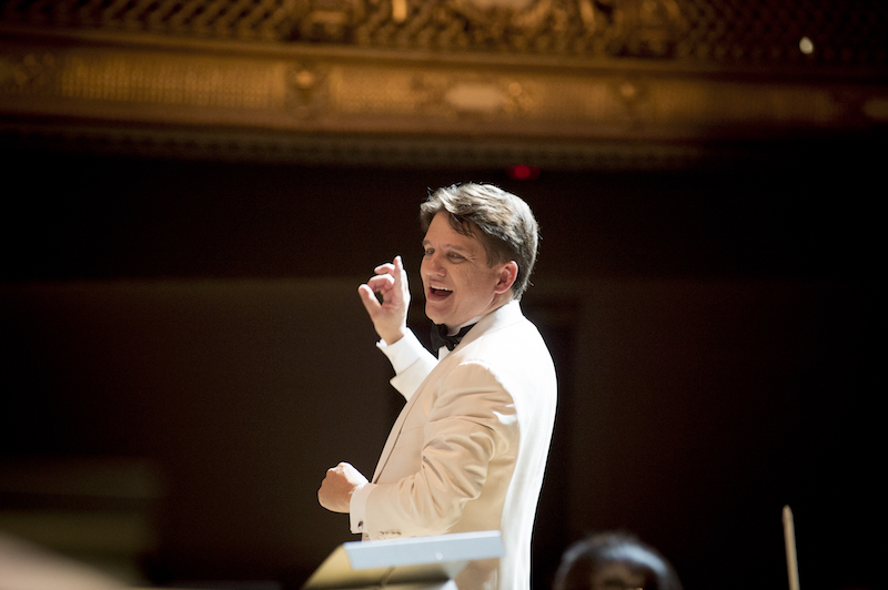 Keith Lockhart and the Boston Pops (Photo by Stu Rosner)