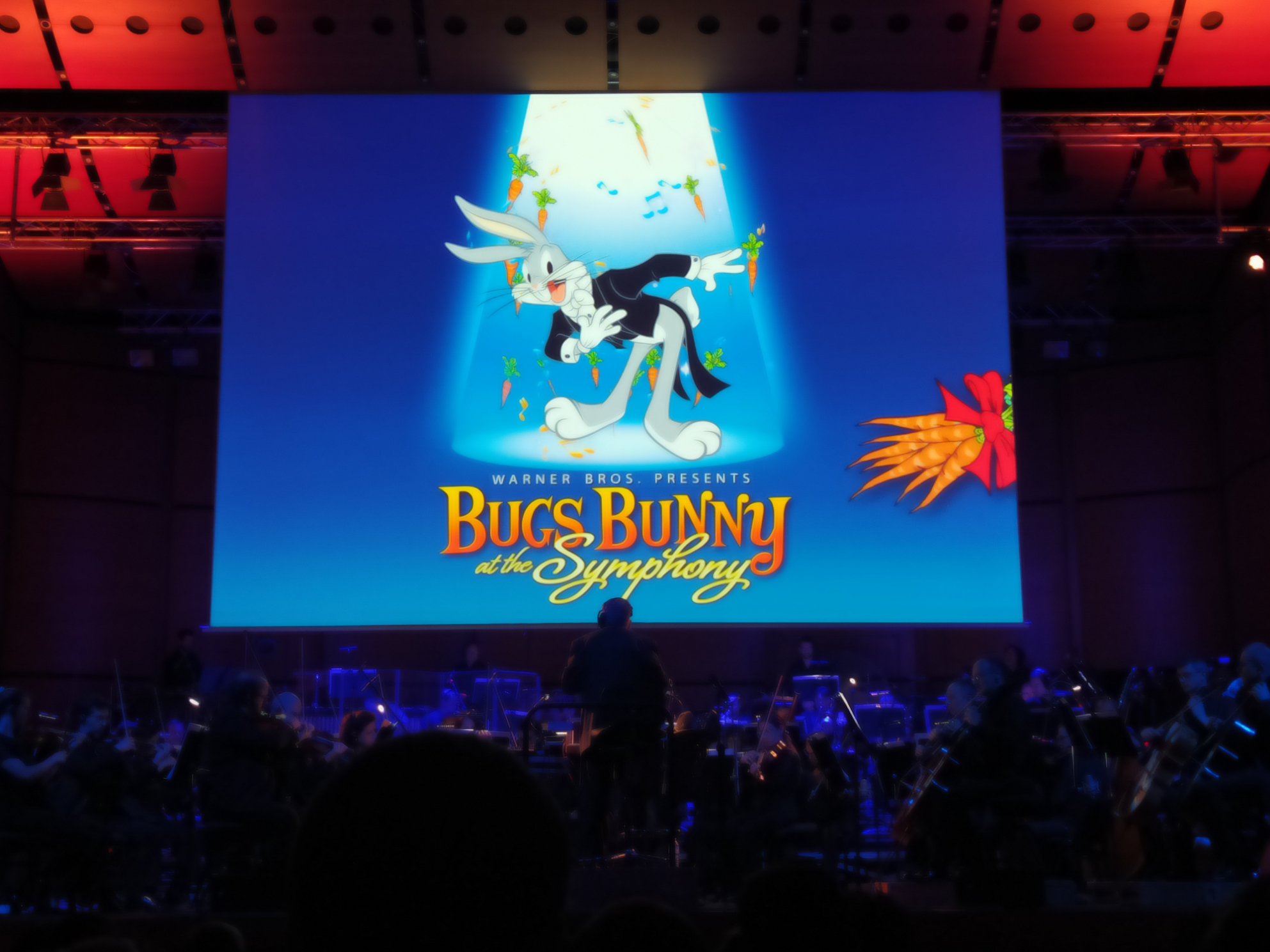 foto bugs bunny at symphony milano 2026 3