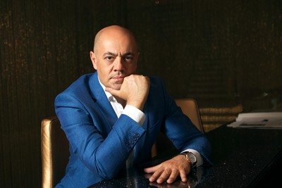 foto_maestro_yalchin.jpg