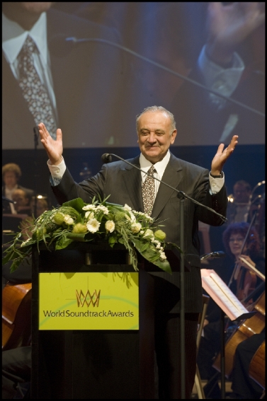 Angelo Badalamenti riceve il premio alla carriera (foto di Luk Monsaert)