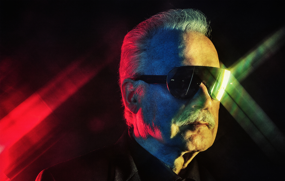 foto giorgio moroder occhiali scuri