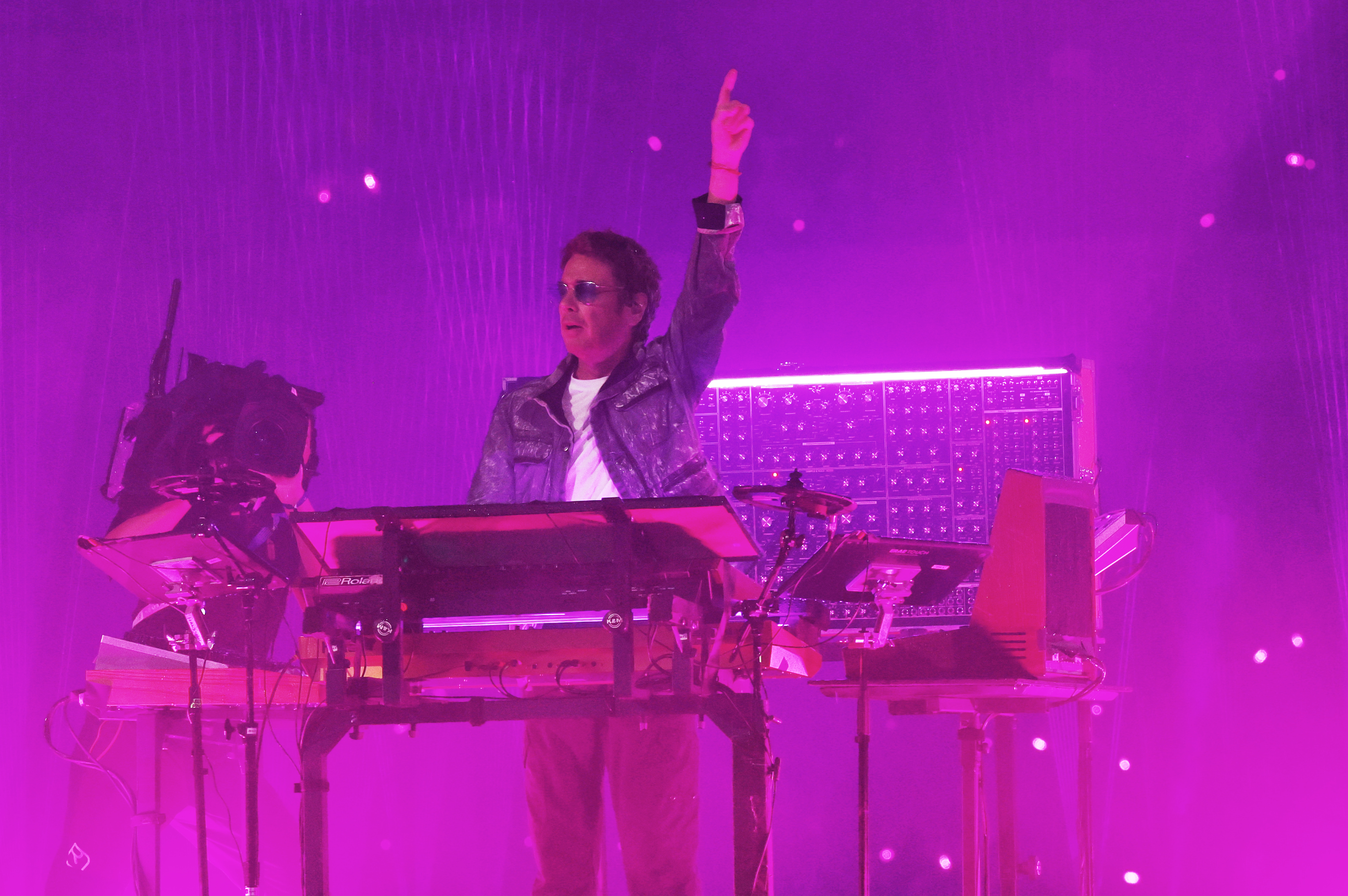 ColonneSonore.Net foto jean michel jarre parigi