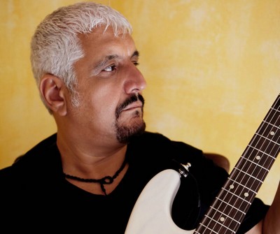 foto_pino_daniele.jpg