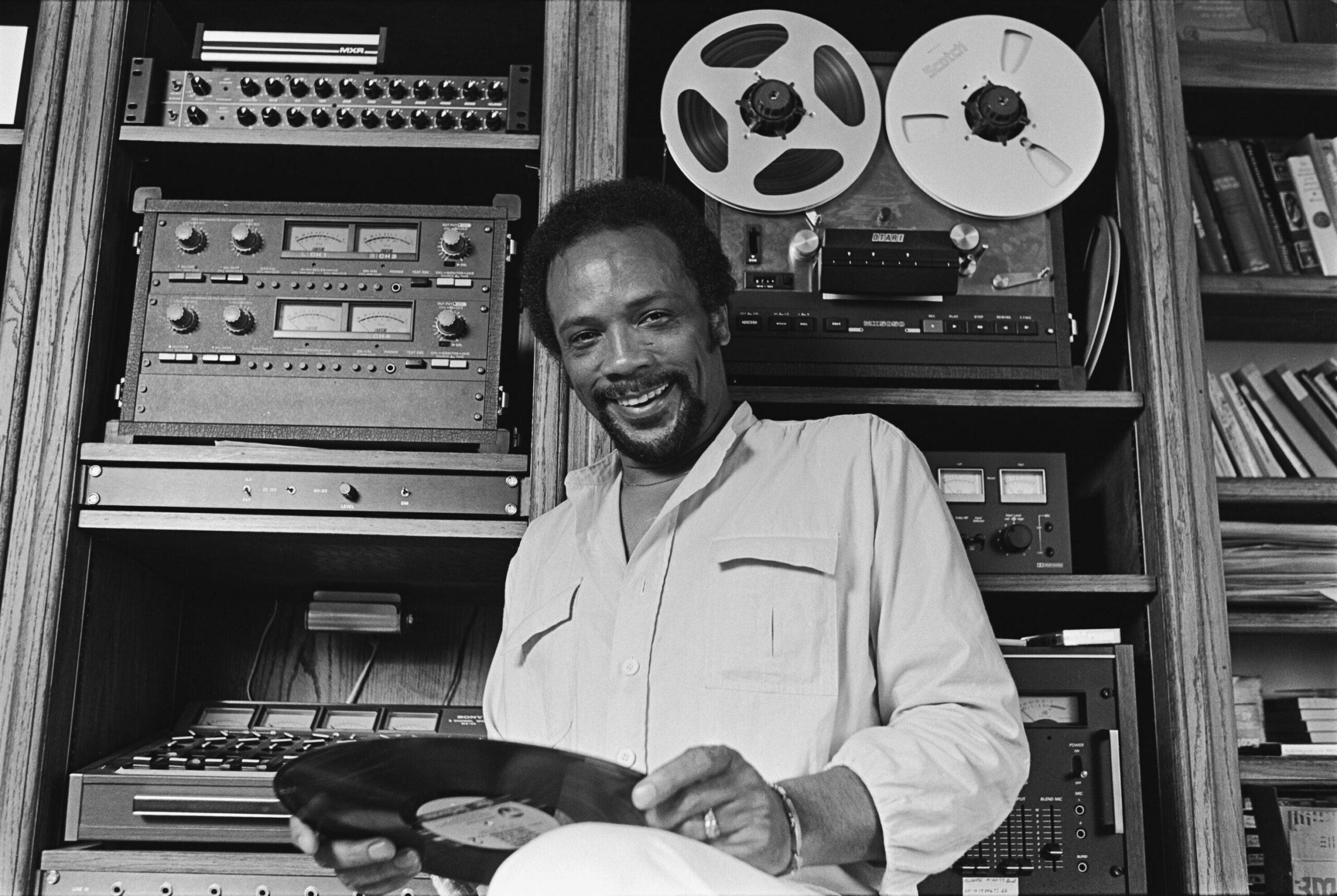 ColonneSonore.Net foto quincy jones pp giovane disco