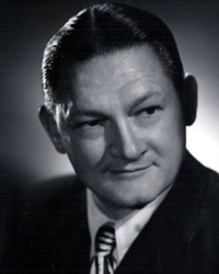 foto_victor_young.jpg
