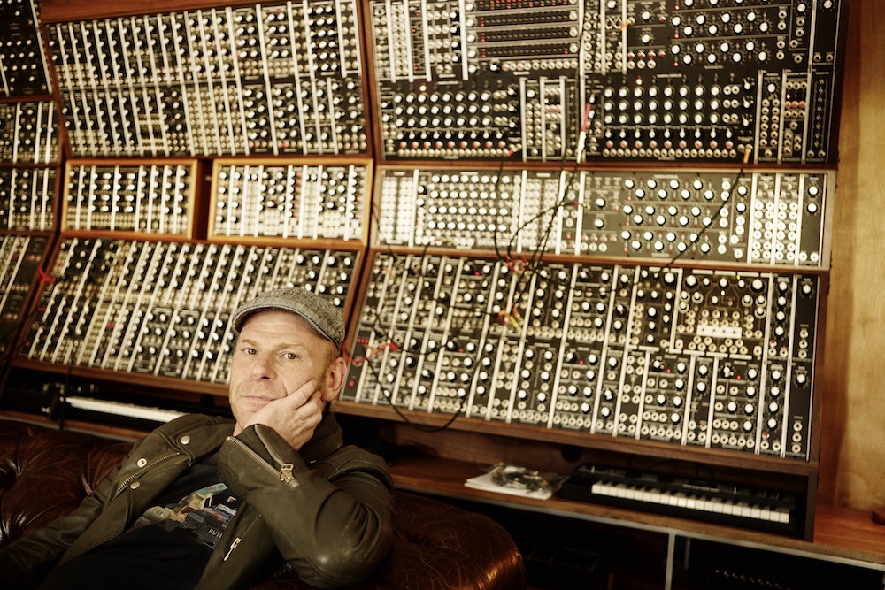 Tom Holkenborg nel suo studio