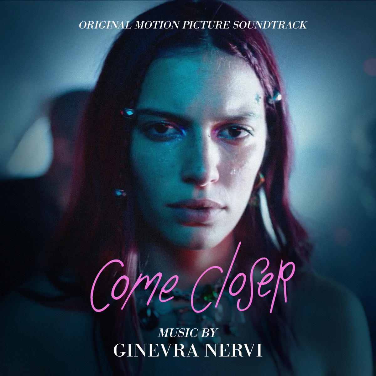 cover come closer