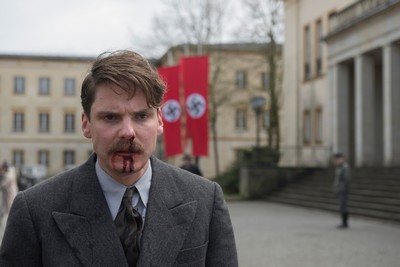 alone in berlin