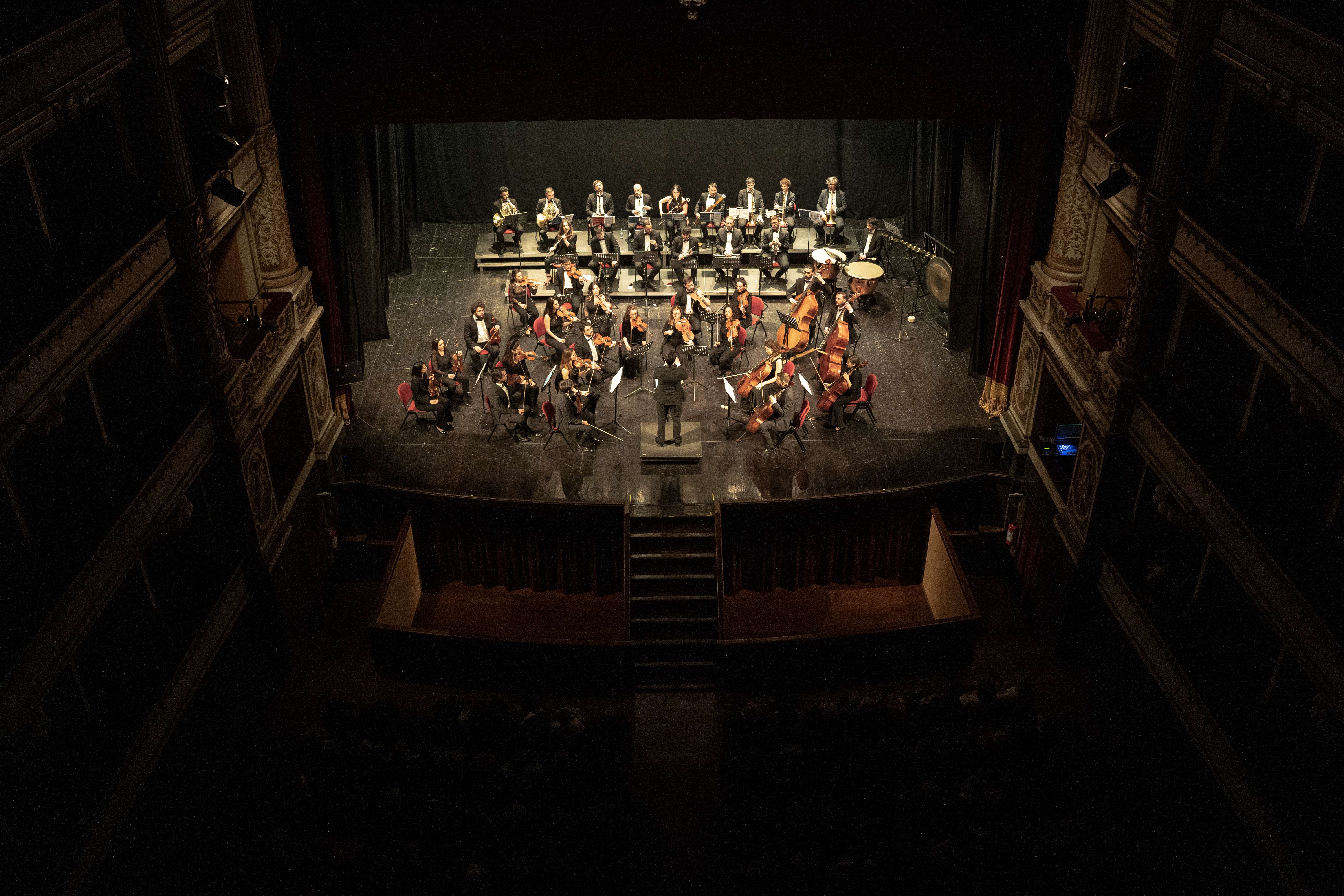 foto orchestra calamani