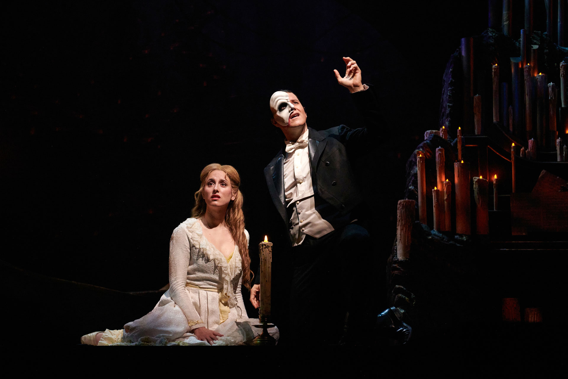 ColonneSonore.Net foto phantom of the opera nuova edizione 1