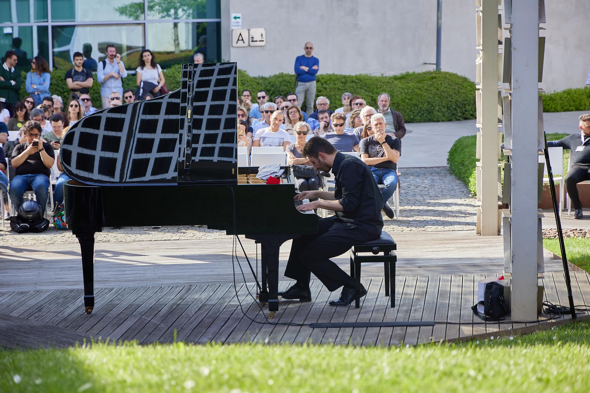 ColonneSonore.Net foto piano city 2026